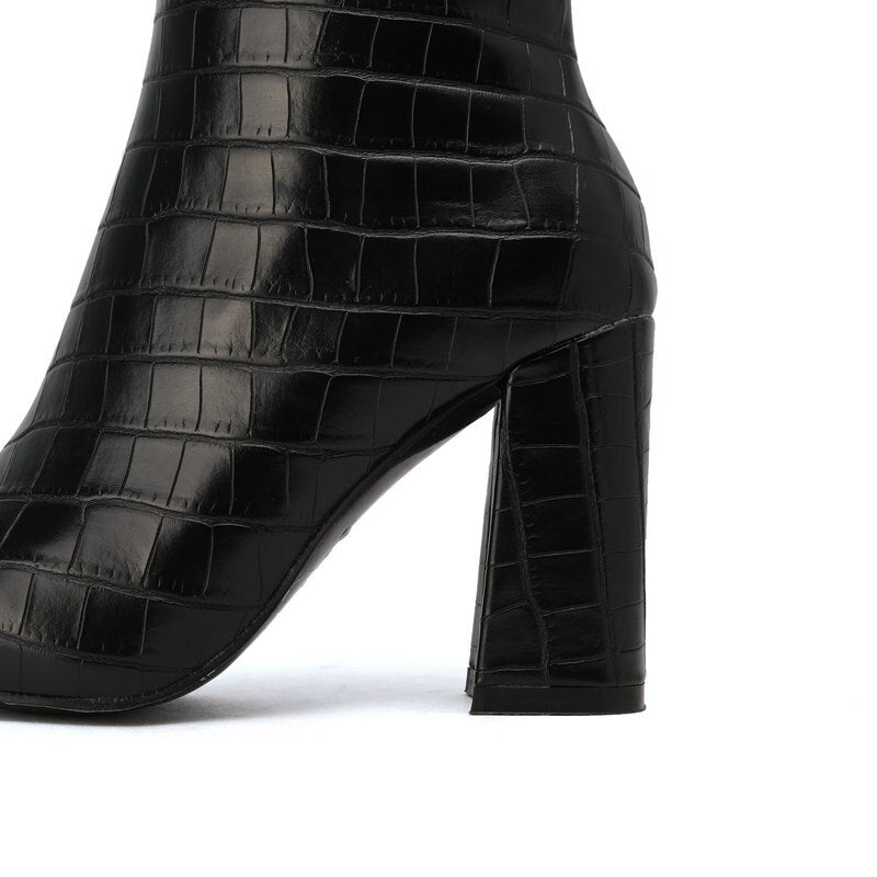 kamames Fashion Knee High Boots Autumn Winter Women Pu Leather Square High Heel Western Boots Pointed Toe Zipper Woman Shoes White