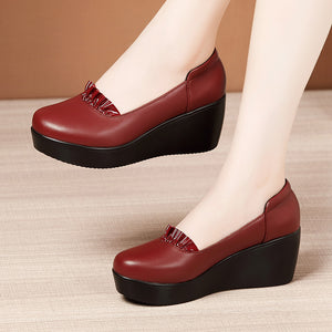 kamames Head, Soft Soles, Middle-Aged, Middle-Aged, Single Shoes, Women's Waterproof Table, Thick Soles, Medium Heels, Large Slope Heels, Women's Shoes.
