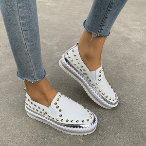 kamames Flats Loafers Shoes Comfortable Leather Casual Shoes New Rivet Slip on Flat Shoes Women's Sports Shoes Zapatillas Mujer
