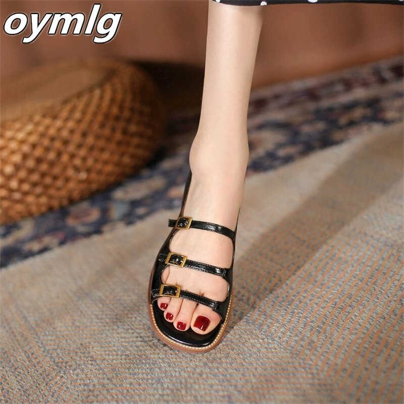 kamames retro one word buckle strap Roman sandals women's2022summer new square head all-match thin flat shoes designer sandals