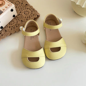 KAMAMES Girls' Korean-Style Mary Jane Closed Toe Sandals  Spring and Summer New Classic Style Pearl Princess Shoes Western Style Small Leather Shoes