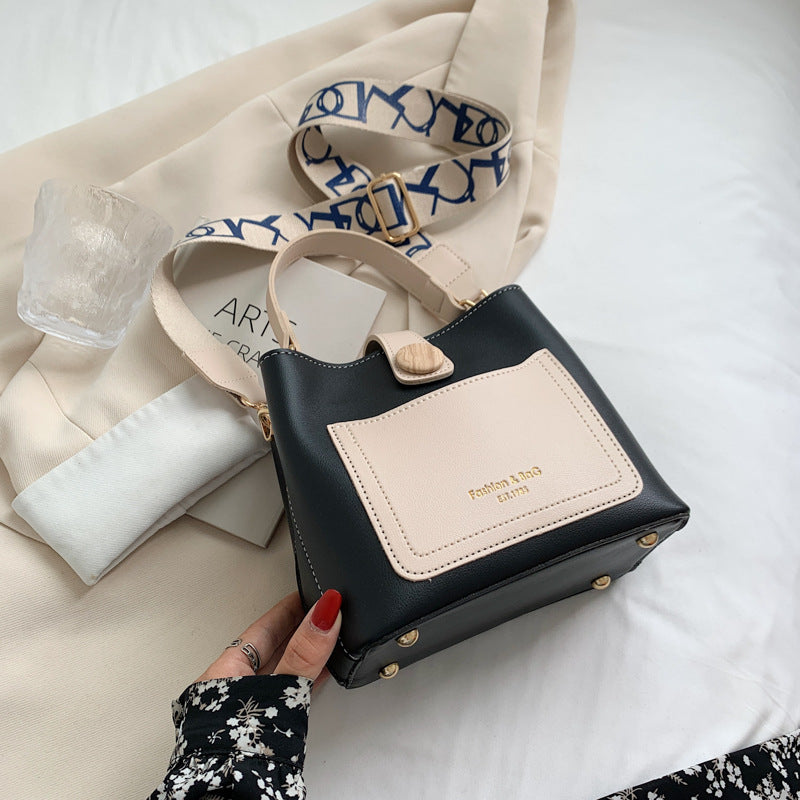 KAMAMES Bag Women's Bag  New Bucket Bag Simple Fashion Color Contrast Large Capacity Crossbody Handbag