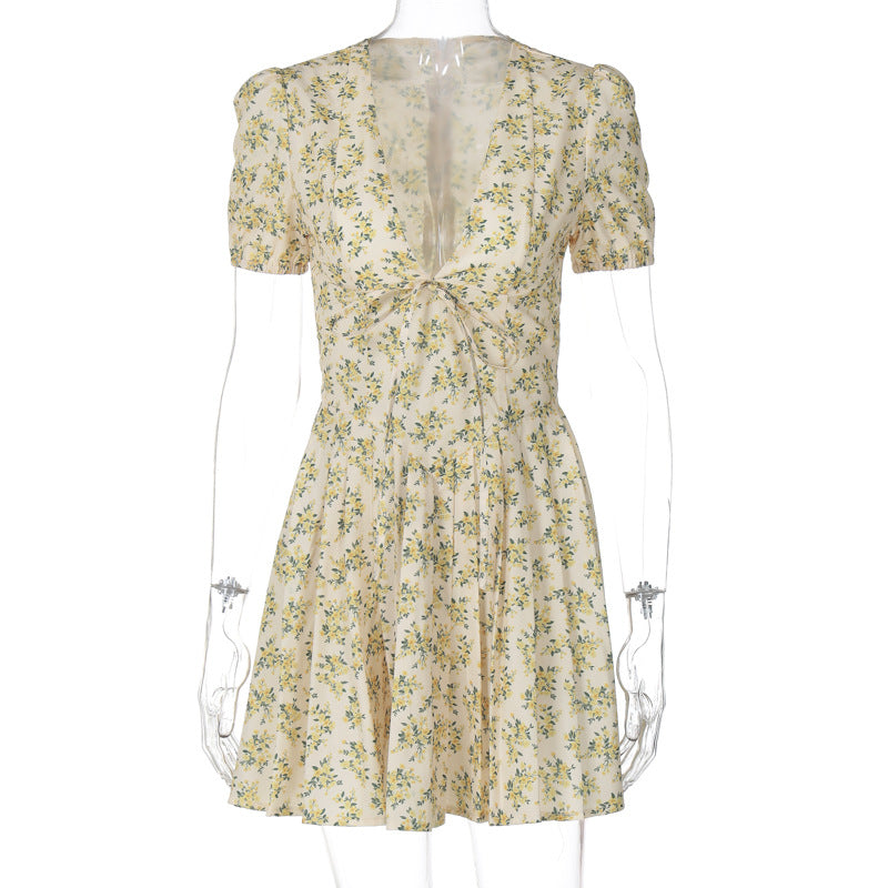 KAMAMES 2025 sweet style spring new sexy deep V thin waist short sleeve medium pleated floral dress female hair