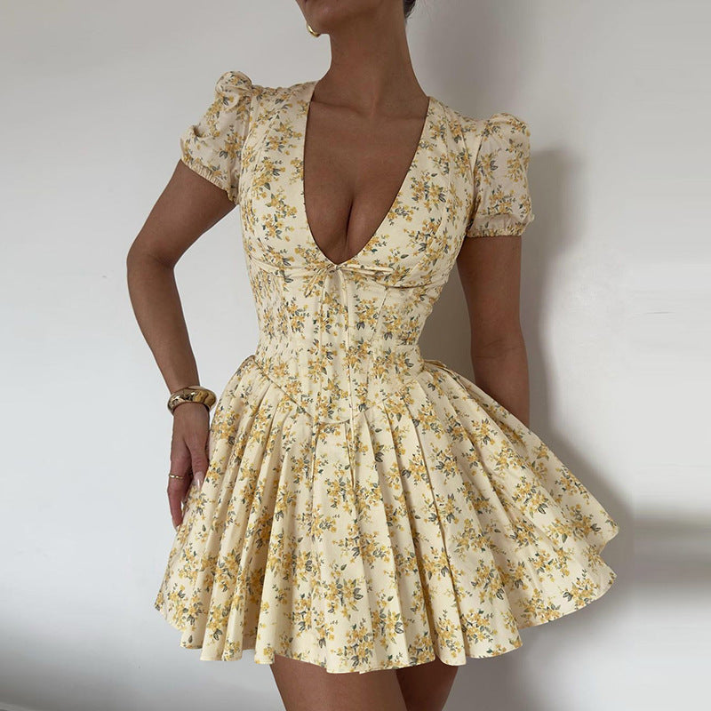 KAMAMES 2025 sweet style spring new sexy deep V thin waist short sleeve medium pleated floral dress female hair