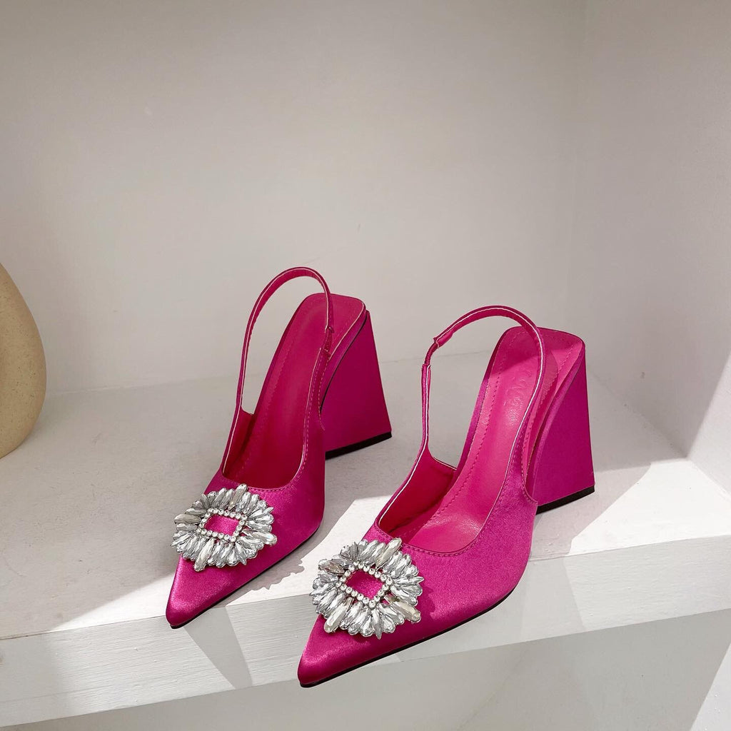 kamames Quality Spring Summer Women's Shoes 2022 New Fashion Rhinestone Banquet Women Pointed Toe High Heels Chunky Heel Sandals