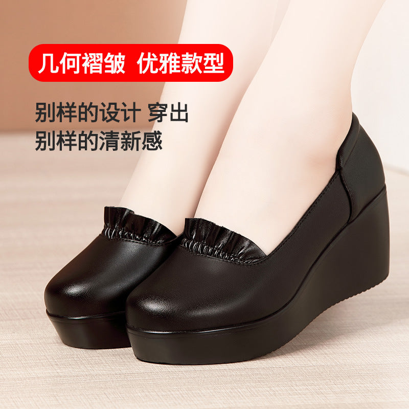 kamames Head, Soft Soles, Middle-Aged, Middle-Aged, Single Shoes, Women's Waterproof Table, Thick Soles, Medium Heels, Large Slope Heels, Women's Shoes.