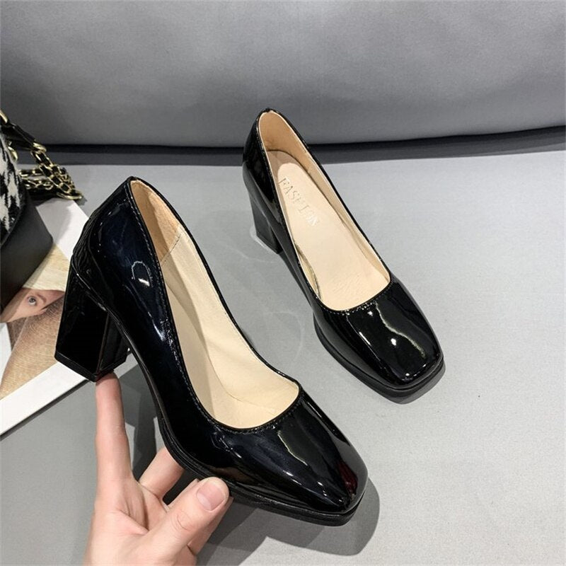 kamames heels women's 2022 spring new fashion square head thick heel shallow mouth work OL single shoes large size women's shoes