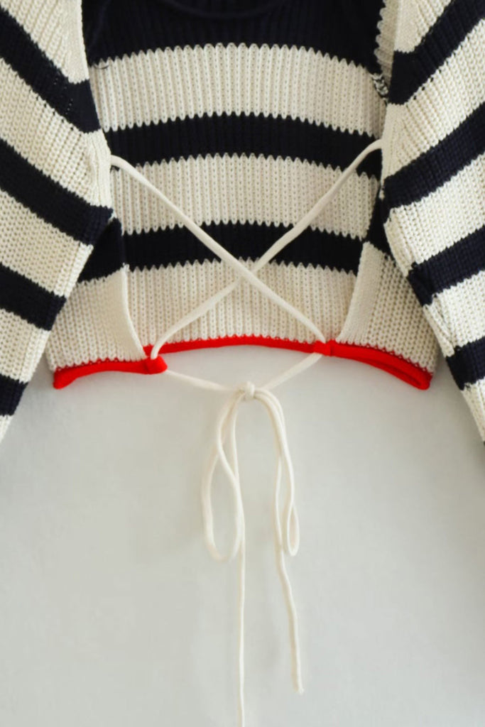 kamames Contrast Striped Tie-back Sweater