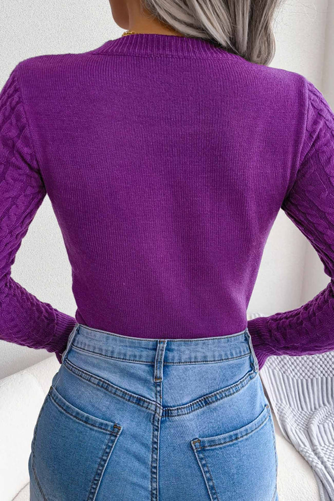kamames Solid Color Cable Knit Cut-out Sweater