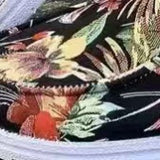 kamames New Fashionable Canvas Shoes Tie Colors In Front Of The Printed Round Head, And The Lady Pedals Lazy Shoes.