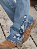 Womens Floral Bootcut Jeans - Super Stretch, Fashion-Forward Print, Side Pockets - Premium Denim Casual Pants for a Chic Wardrobe Staple