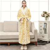 1pc Thickened Long Sleeve Bathrobe - Soft, Plush, and Cozy Unisex Loungewear for Him and Her - Perfect for Couples Relaxation Time with Delicate Flower Pattern, Ideal for Home Use, Essential Bathroom Supplies