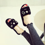 2021 Winter Women House Slippers Faux Fur Warm Shoes Woman Slip Flats Female Slides Red Black Pink Home furry Ladies slippers