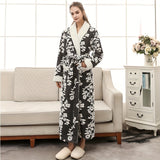 1pc Thickened Long Sleeve Bathrobe - Soft, Plush, and Cozy Unisex Loungewear for Him and Her - Perfect for Couples Relaxation Time with Delicate Flower Pattern, Ideal for Home Use, Essential Bathroom Supplies