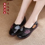 kamames kamames New Leisure Flat-Soled Mother Shoes Leather Soft Soles Middle-Aged And Elderly Women's Shoes National Style Comfortable Large Size Women's Singles Shoes