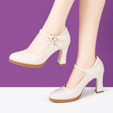 kamames Cheongsam Performance, Catwalk Training, Single Shoes, Women's Leather, Thick Heels, Comfortable Middle Heel, Soft Soles, Mother's Work Shoes.
