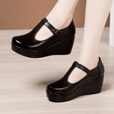 kamames Leather, Soft Soles, Round Head Muffins, Thick Soles, Waterproof Table Shoes, Women's Large Size Anti-Skid Comfortable Middle-Aged Slope Heel Mother Shoes