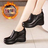 kamames Women's Shoes With Velvet, Thick Soles, Waterproof Table, Deep Slope Heels, Simple, Fashionable Overshoes, High Heels.