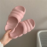 Womens Slippers Summer Sandals Thicken EVA Soft Bath Slip Cute Ins Cloud Shap Design Antislip Sole Flat Slide Shoes