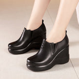 kamames Women's Shoes With Velvet, Thick Soles, Waterproof Table, Deep Slope Heels, Simple, Fashionable Overshoes, High Heels.