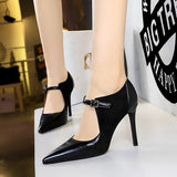 2025 9783-1 Retro  style high heels, thin heel suede pointed splicing, hollow deep mouth shoes, single shoes, high heels women's shoes