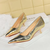 2025 237-29  style banquet fashion women's shoes, medium heel, light mouth, metal pointed head, sparkling sequined cloth, snake pattern single shoes women