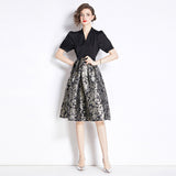 Temperament V-neck jacquard dress women's popular summer new retro high-end waist fake two-piece skirt