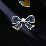 2025 High-end natural freshwater pearl corsage temperament luxury high-end zircon suit coat accessories bow brooch