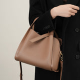 KAMAMES 2025 Leather handbag, women's popular new vegetable basket, send mother atmospheric messenger bag, cowhide bucket bag