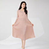 2025 summer mom dress women's high-end Popular style v-neck loose large size middle-aged elegant medium and long dress