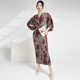 2025 bat sleeve pleated dress v-neck loose meat covering high-end women's clothing one-step straight long dress Popular style