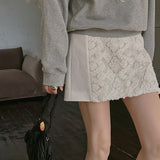 2025 Exquisite heavy industry,  retro romantic three-dimensional relief disc flower lace splicing skirt, new autumn and winter models