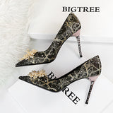2025 628-2  sexy banquet high heels stiletto high heel shallow mouth pointed pearl flower rhinestone women's shoes single shoes