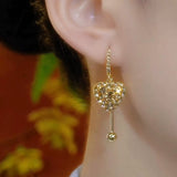 New Chinese sweet coffee color love full diamond ear buckle fashion light luxury peach heart earrings shining fringed earrings show white