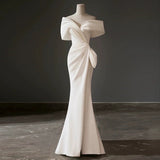 One-word shoulder white  dress 2025 new winter light luxury niche high-end engagement fishtail high-end evening dress