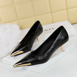 2025 237-29  style banquet fashion women's shoes, medium heel, light mouth, metal pointed head, sparkling sequined cloth, snake pattern single shoes women
