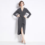 Celebrity temperament V-neck dress in the spring and autumn of popular, the new women's waist and thin sexy hip skirt