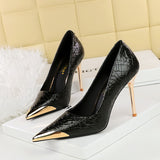 2025 3739-21  retro high heels, thin heels, shallow mouth metal pointed burst pattern women's shoes, banquet high heels, single shoes