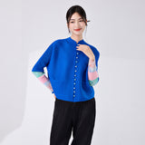 2025 National style new Chinese top spring and summer women's design sense stand-up collar buckle retro loose long-sleeved cardigan pleated T-shirt