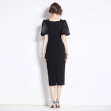 fashion age-reducing temperament, feminine taste, big flower splicing, high waist and thin hip-wrapped fake two-piece dress for women's summer