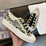 kamames High Version  Letters Embroidered Canvas Shoes Raise the Bottom Lace up All-Match Casual Shoes Presbyopic Low-Top Sneakers Women