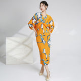 2025 High-quality women's clothing fashion dress women's spring and summer new printed bat sleeves to cover the belly and look thin and elegant long dress