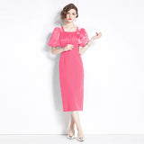 fashion age-reducing temperament, feminine taste, big flower splicing, high waist and thin hip-wrapped fake two-piece dress for women's summer