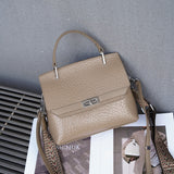 Fashion New messenger women's bag genuine leather new trendy versatile shell bag first layer cowhide bubble pattern handbag 5577