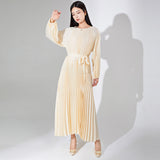 2025 High-end fashion new temperament elegant pendant feeling loose lace-up solid color long dress pleated dress women