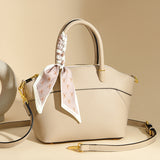 2025 Handbag Fashion temperament Large capacity shoulder bag Niche soft leather commuter messenger bag Simple high sense bag Women