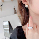 2025 Niche design sense light luxury earrings rings flower collarbone chain earrings tide rotatable clover jewelry set