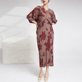 2025 bat sleeve pleated dress v-neck loose meat covering high-end women's clothing one-step straight long dress Popular style