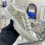 kamames High Version  Letters Embroidered Canvas Shoes Raise the Bottom Lace up All-Match Casual Shoes Presbyopic Low-Top Sneakers Women