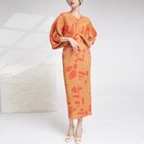 2025 High-quality women's clothing fashion dress women's spring and summer new printed bat sleeves to cover the belly and look thin and elegant long dress